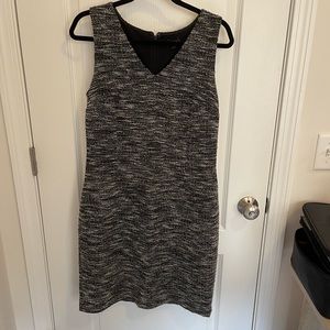 Ann Taylor Factory Black & White Tweed Dress. Size 10. Good Condition.
